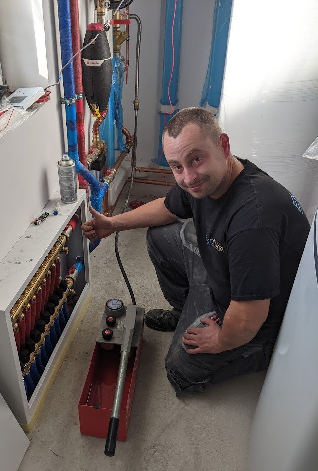 312995815_135231052613828_196882342416072243_n